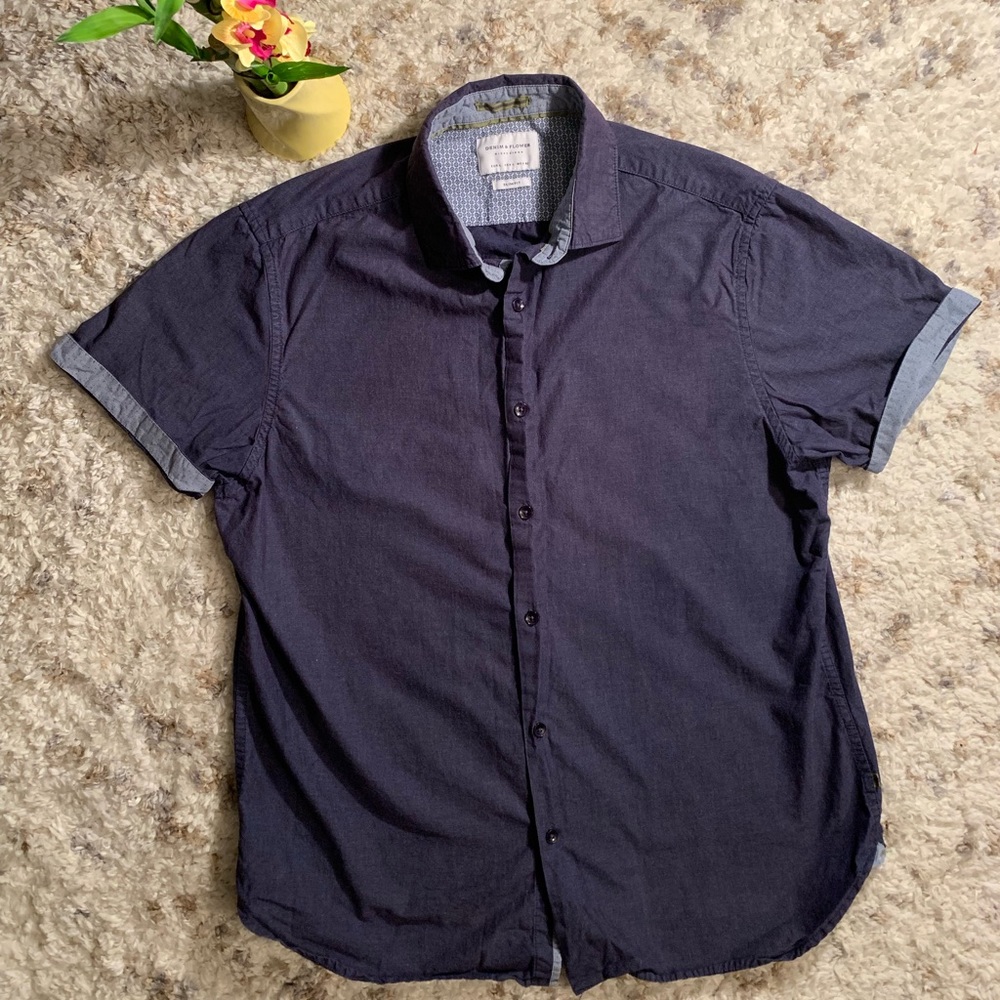 Denim & Flower Short Sleeve/Slim Fit Button Up